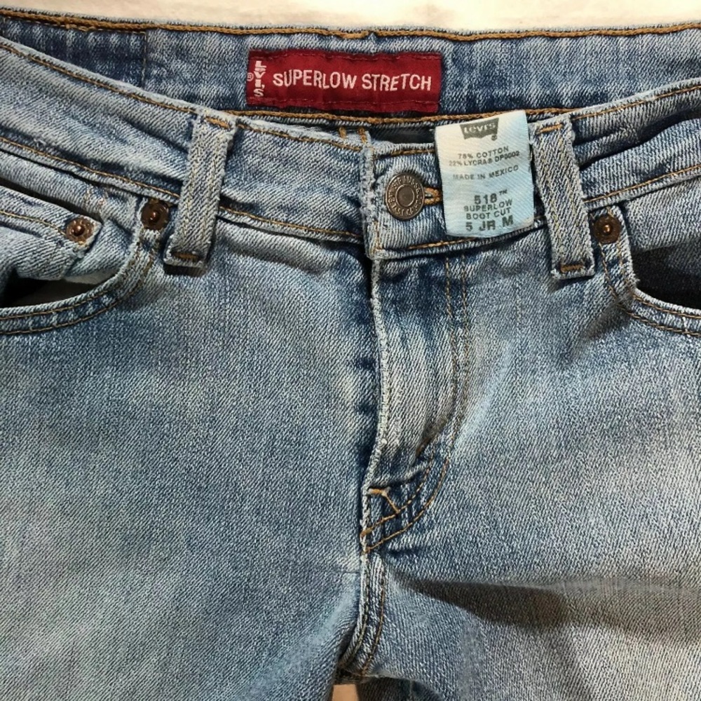 Levi's 518 Superlow Stretch Bootcut Jr Jeans - Picture 3 of 7